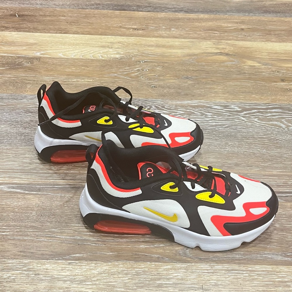 Nike Air max 200 - Picture 2 of 5